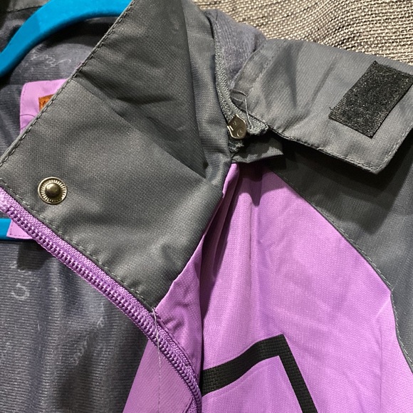 Women’s all weather jacket XL - Picture 4 of 11